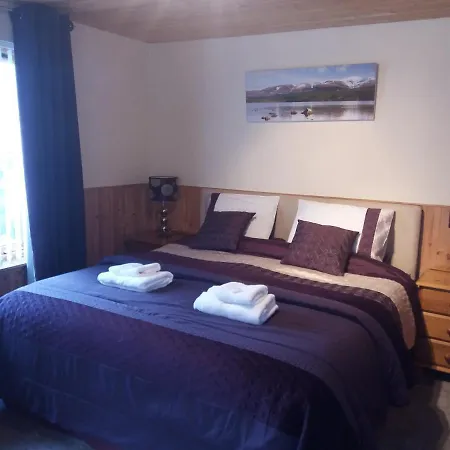 Aviemore Glenlivet Lodge Exterior photo