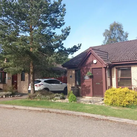 Aviemore Glenlivet Lodge Exterior photo